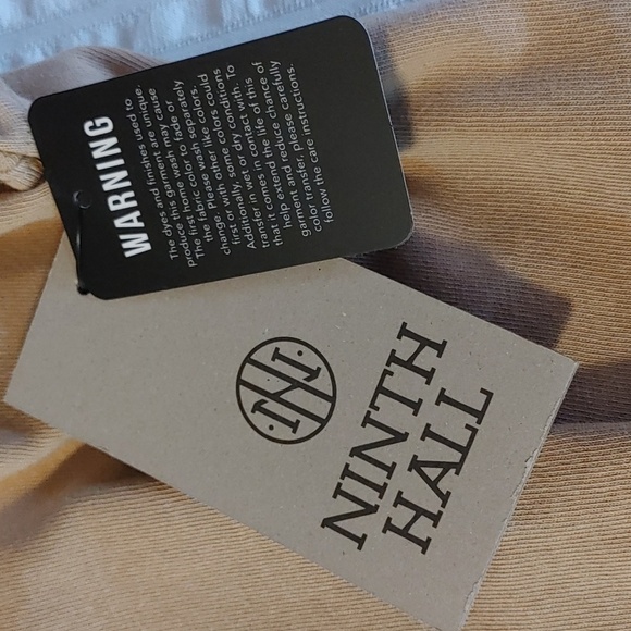 NWT Ninth Hall Boxy Beige T-Shirt Size Large - Picture 7 of 8